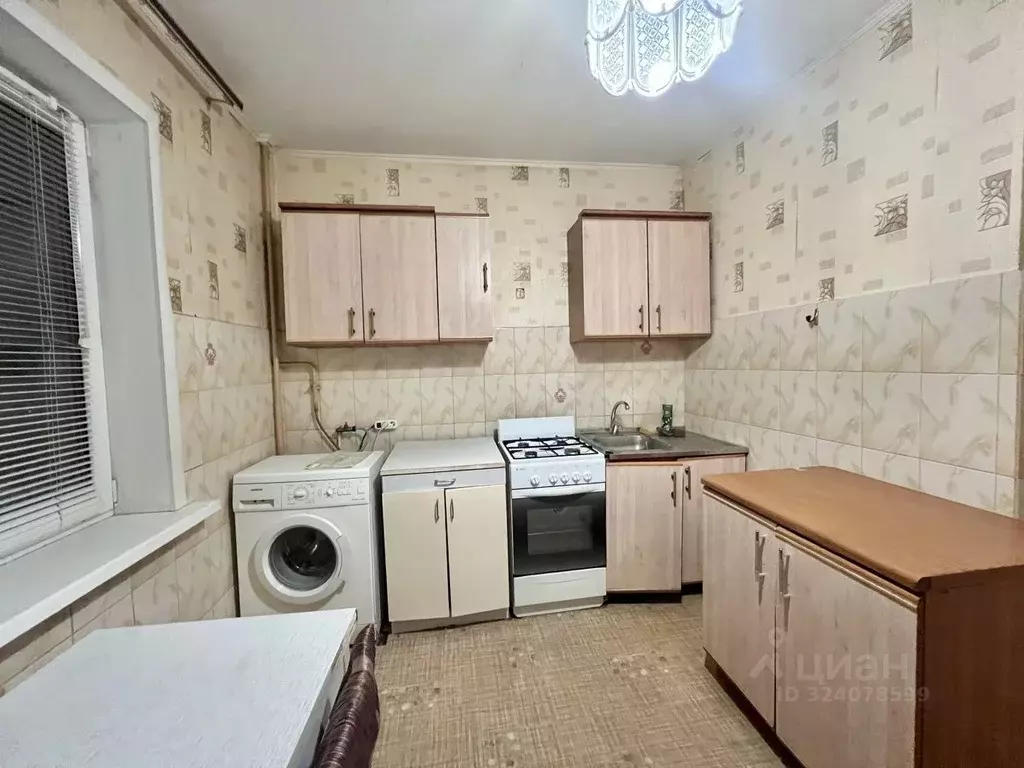 1-к кв. Брянская область, Брянск ул. 22-го съезда КПСС, 45 (37.0 м) - Фото 2