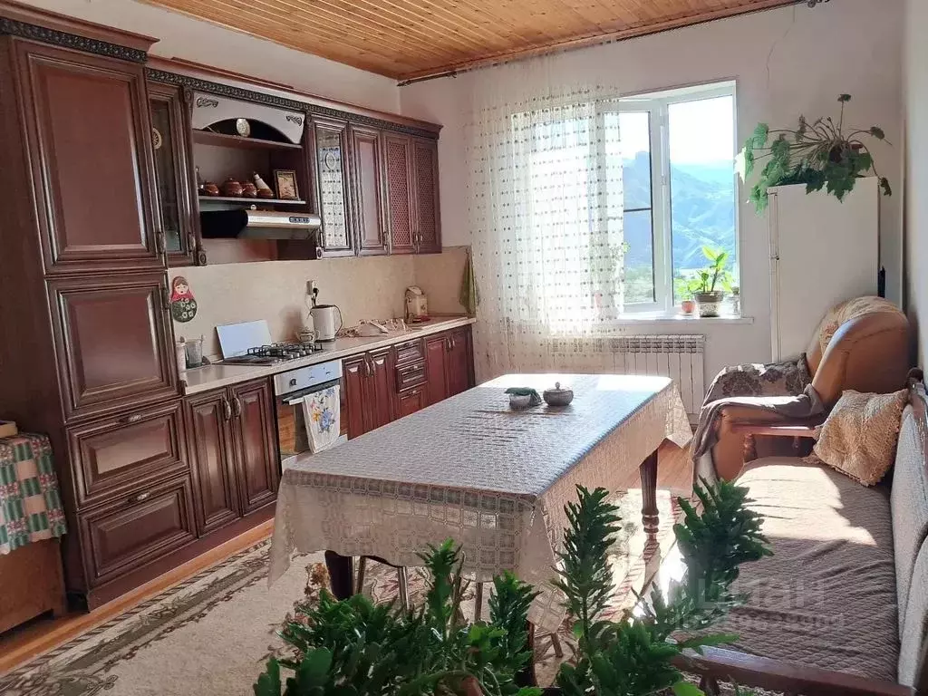 Дом в Дагестан, Гунибский район, с. Коммуна  (160 м) - Фото 0