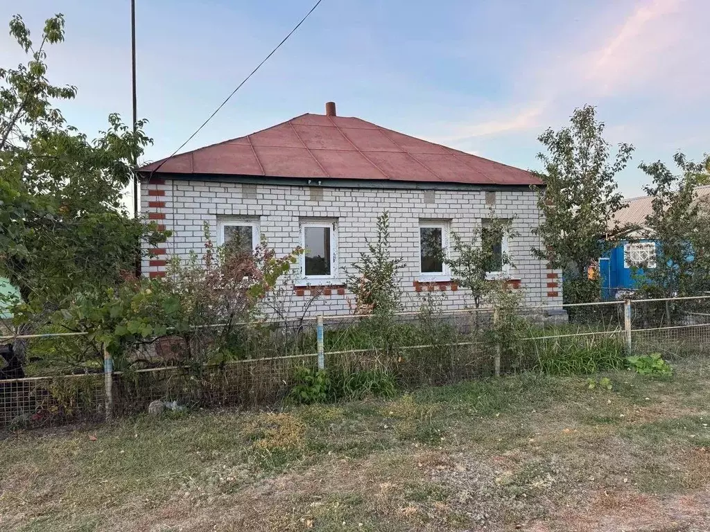 Дом в Белгородская область, Старооскольский городской округ, с. ... - Фото 2