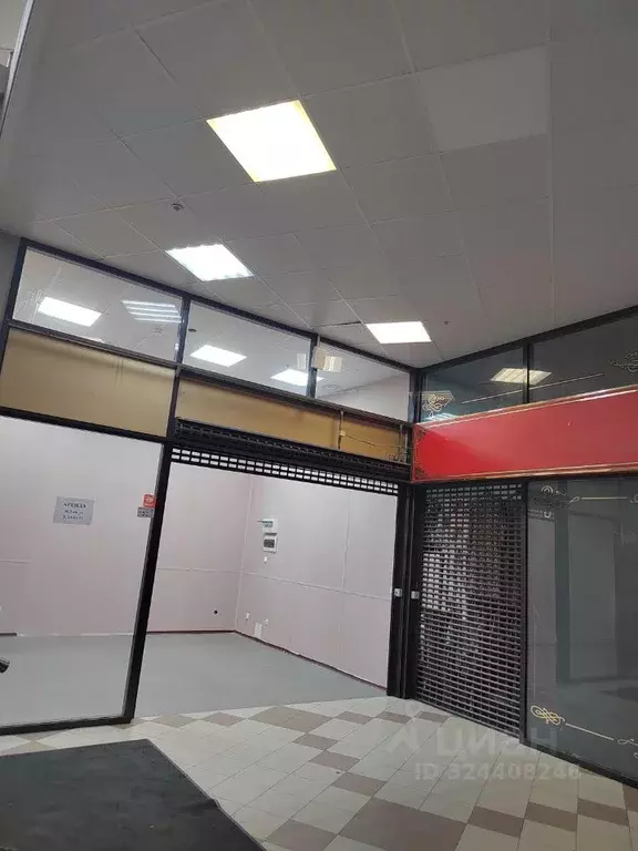 Помещение свободного назначения в Карелия, Петрозаводск ул. Кирова, 2 ... - Фото 1