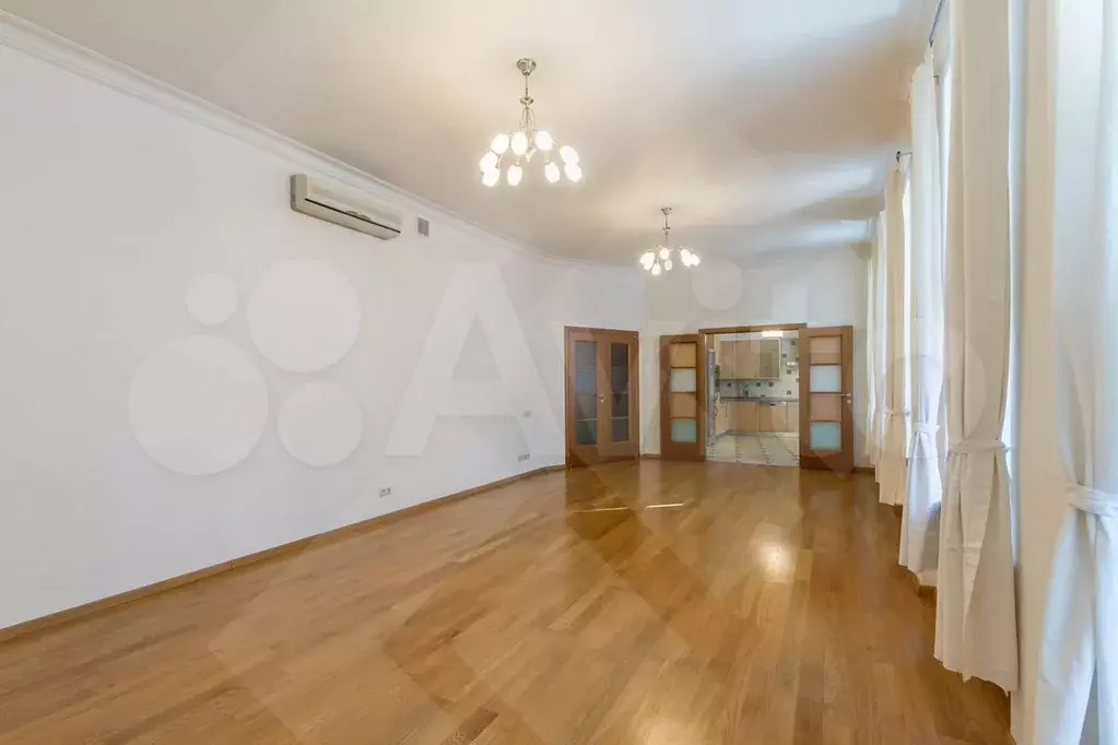 4-к. квартира, 186 м, 2/7 эт. - Фото 1