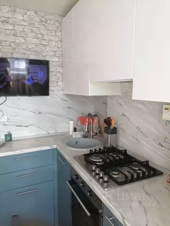 2-к кв. Омская область, Омск ул. Калинина, 13 (43.5 м) - Фото 1