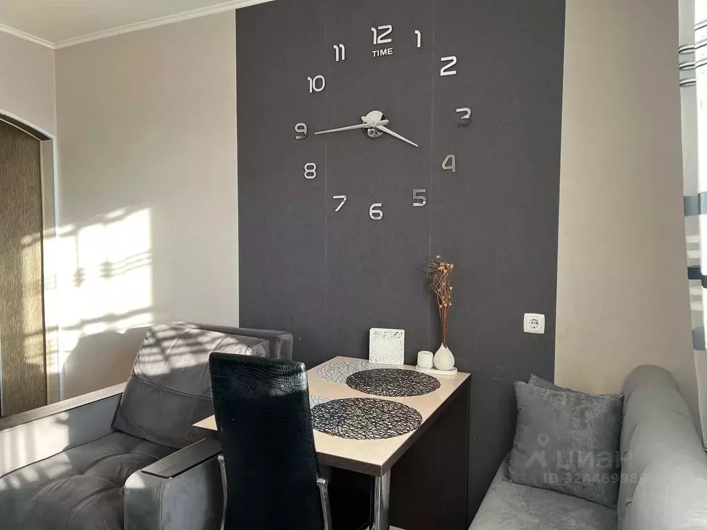 1-к кв. Алтайский край, Барнаул ул. Антона Петрова, 246 (46.0 м) - Фото 1