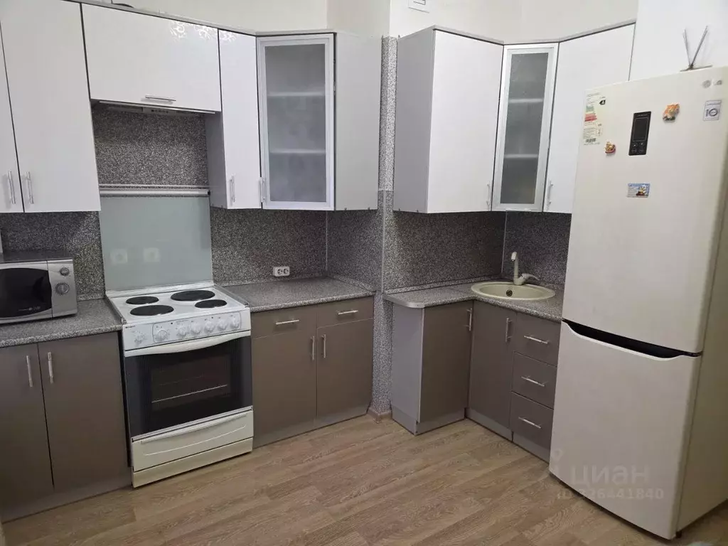 1-к кв. Ленинградская область, Мурино Всеволожский район, бул. ... - Фото 1