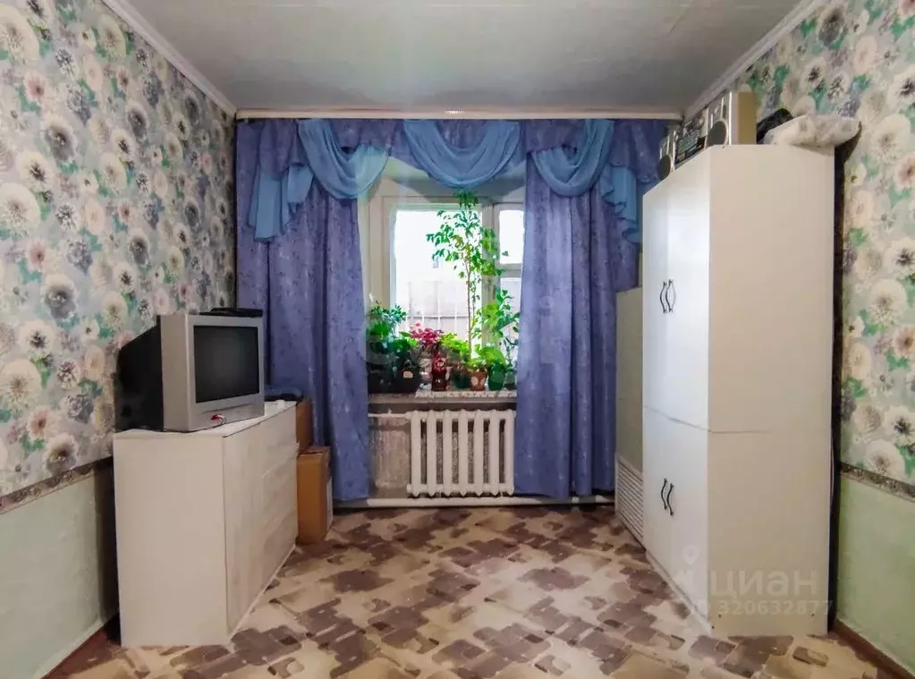2-к кв. Вологодская область, Череповец Московская ул., 2А (37.5 м) - Фото 0