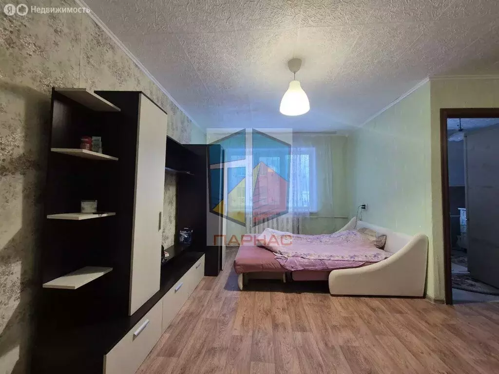 1-комнатная квартира: Краснотурьинск, Коммунальная улица, 1 (29.8 м) - Фото 1