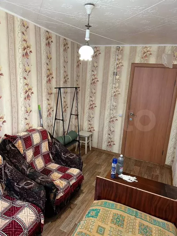 Комната 9 м в 3-к., 1/5 эт. - Фото 1