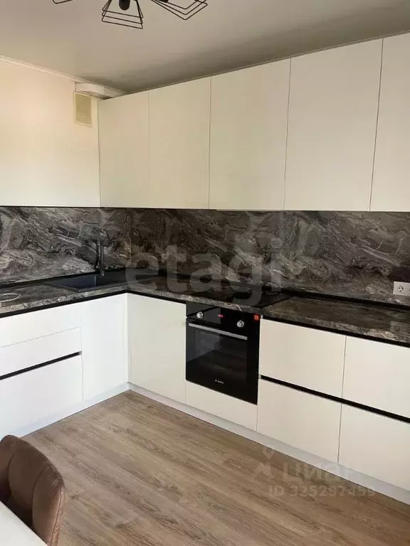 2-к кв. Воронежская область, Воронеж ул. Ключникова, 2 (65.0 м) - Фото 2