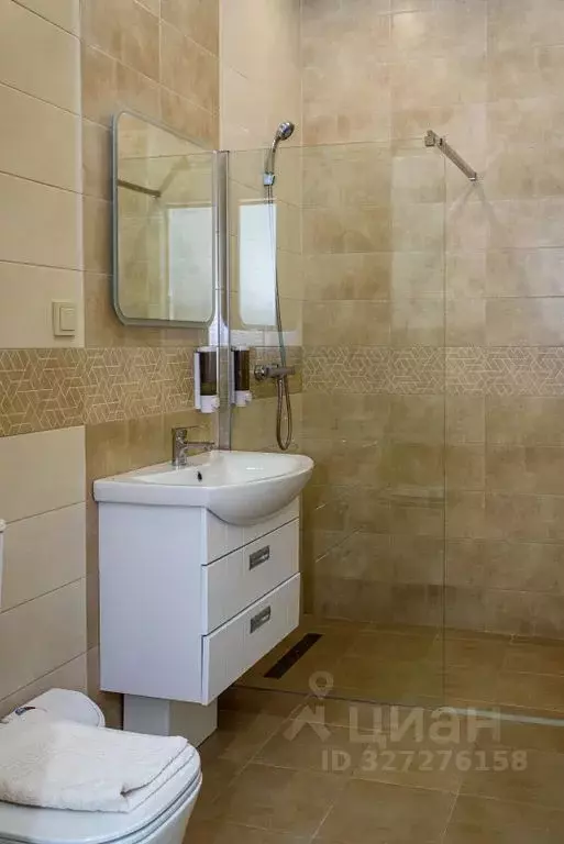 Комната Воронежская область, Богучар ул. 25 Октября, 16 - Фото 2