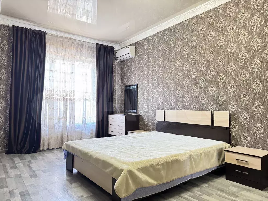 1-к. квартира, 50 м, 9/10 эт. - Фото 0
