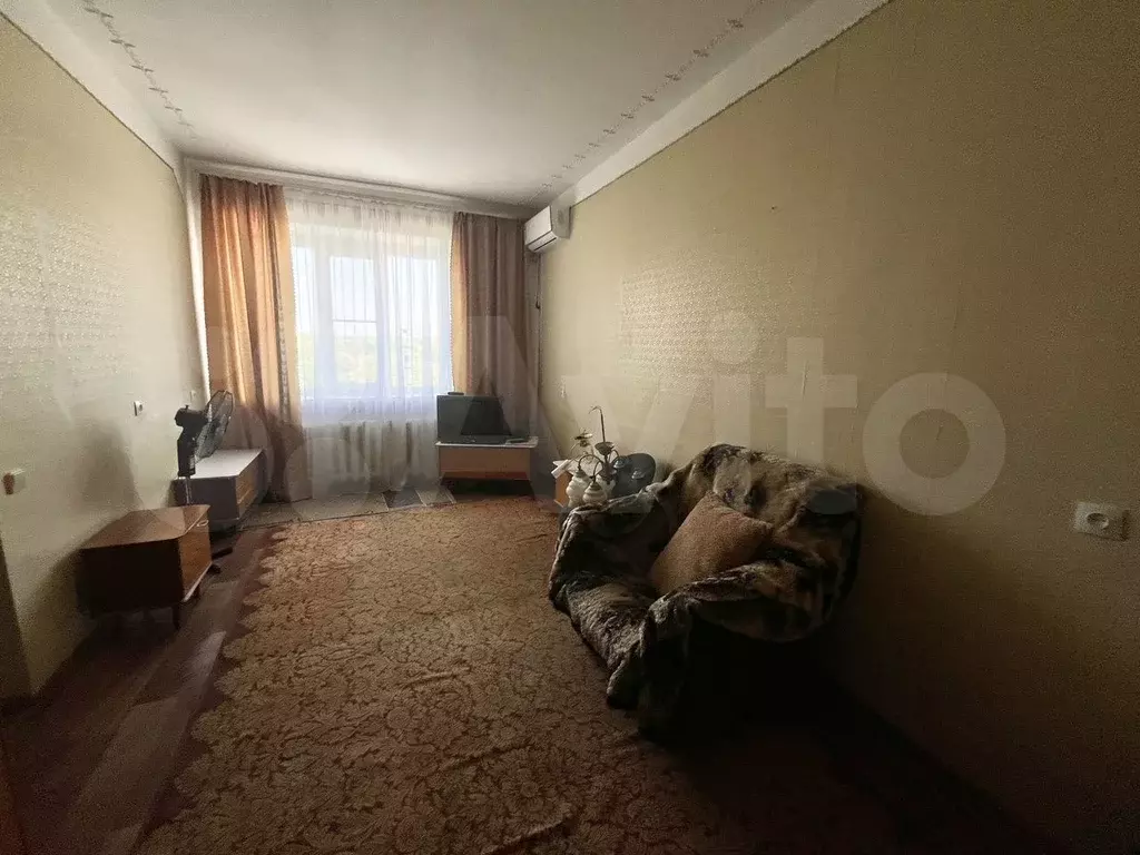 1-к. квартира, 30 м, 5/5 эт. - Фото 0