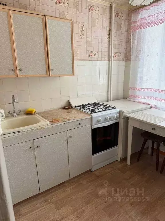 2-к кв. Ярославская область, Рыбинск просп. Серова, 6 (42.0 м) - Фото 2