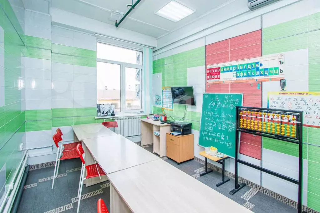 Продам офисное помещение, 66.6 м - Фото 0