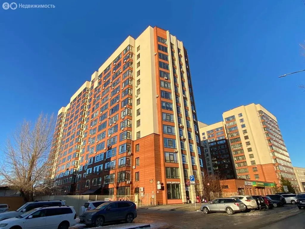 3-комнатная квартира: Барнаул, Комсомольский проспект, 122Вк1 (58 м) - Фото 1