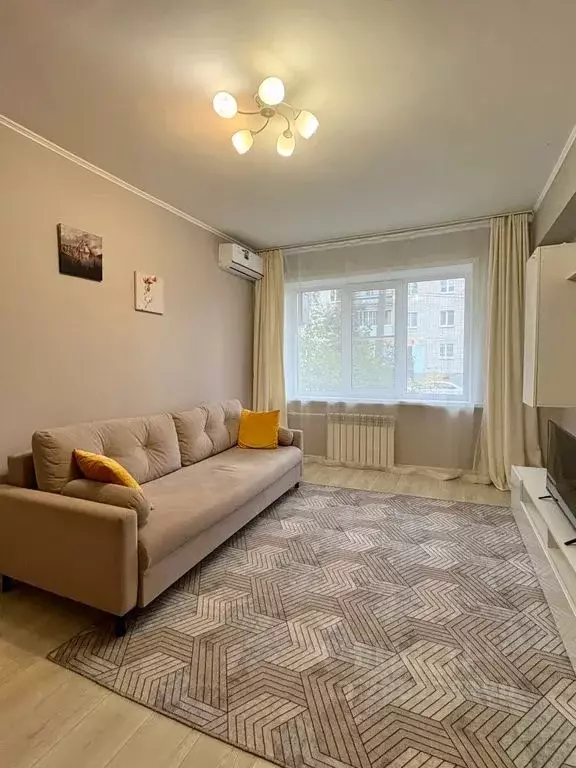 2-к кв. Калужская область, Калуга ул. Баррикад, 140 (48.0 м) - Фото 1