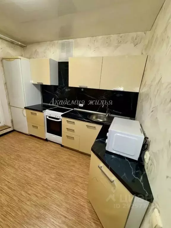 1-к кв. Башкортостан, Уфа ул. Карла Маркса, 64 (40.0 м) - Фото 2