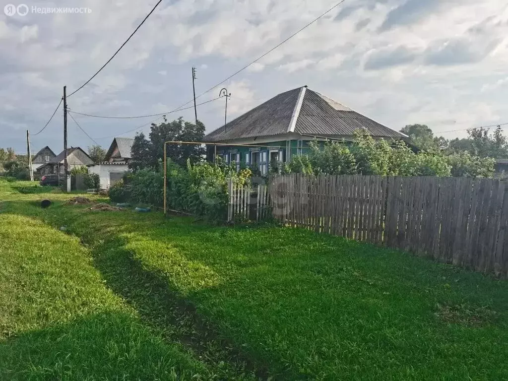 Дом в село Падун, Октябрьская улица (36.6 м) - Фото 1