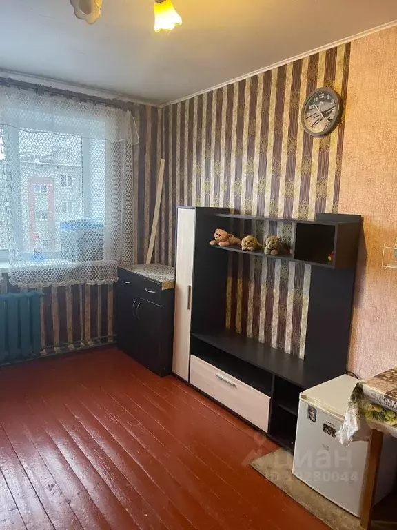 Комната Новгородская область, Великий Новгород просп. Мира, 25к2 (13.1 . - Фото 1