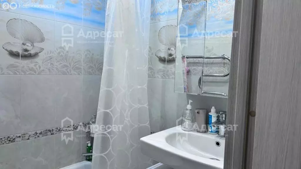 3-комнатная квартира: Волгоград, Удмуртская улица, 93 (61.1 м) - Фото 1