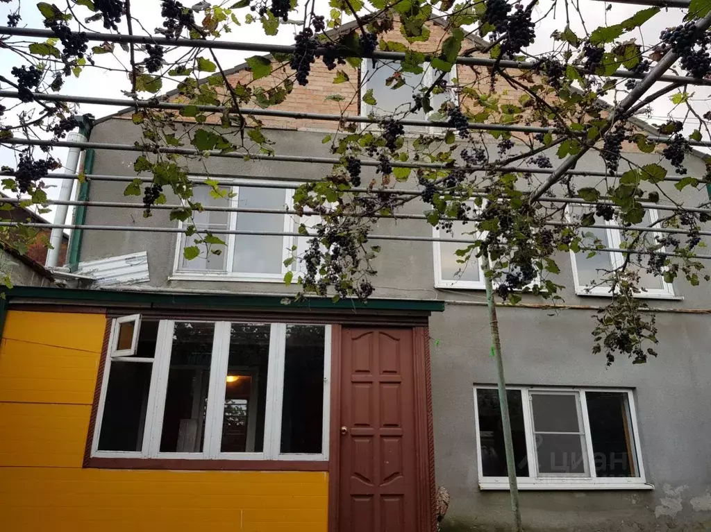 Дом в Северная Осетия, Заводской пгт ул. Эдуарда Дзусова, 26 (158 м) - Фото 1