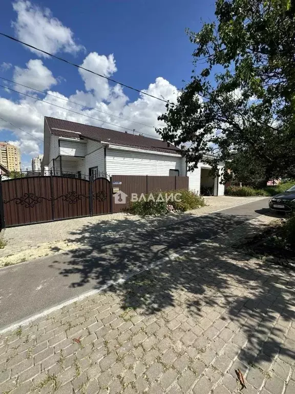 Дом в Белгородская область, Белгород ул. Горького (137 м) - Фото 1