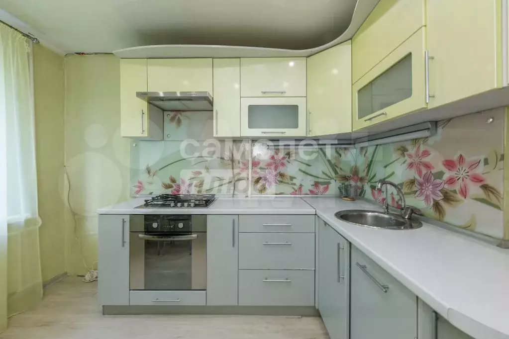 3-к. квартира, 71,5 м, 3/5 эт. - Фото 0
