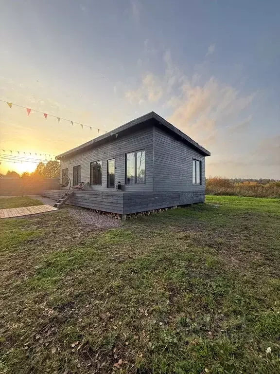 Дом в Ленинградская область, Приозерский район, Красноозерное с/пос ... - Фото 2