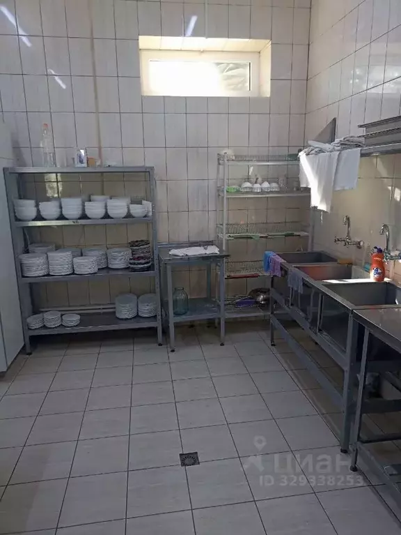 Помещение свободного назначения в Краснодарский край, Армавир ул. ... - Фото 2