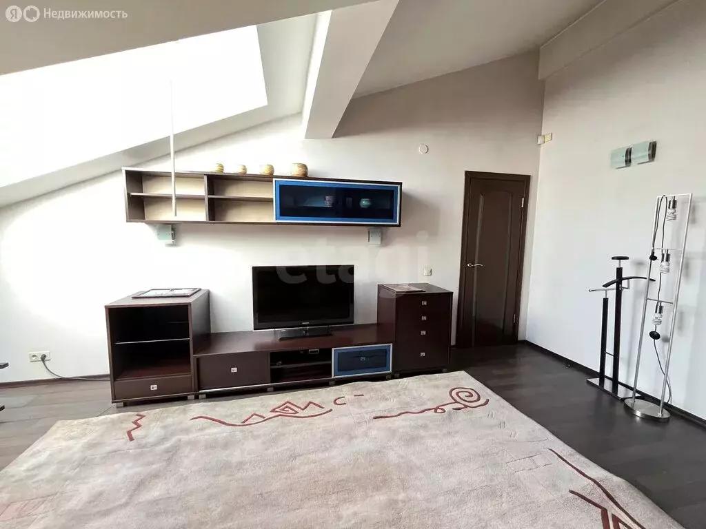 2-комнатная квартира: Иркутск, улица Рабочего Штаба, 1/2 (74.9 м) - Фото 1