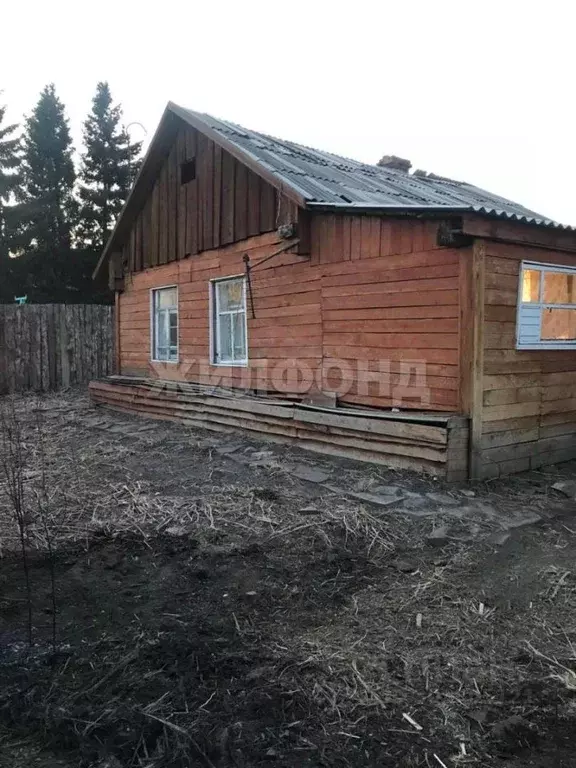 Дом в Хакасия, Усть-Абаканский район, с. Московское Советская ул. (52 ... - Фото 1