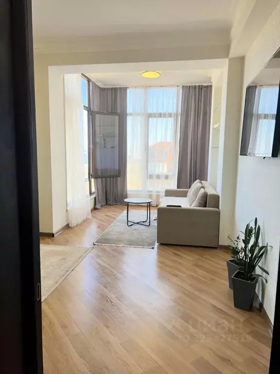 1-к кв. Дагестан, Каспийск ул. М. Халилова, 50 (87.0 м) - Фото 2