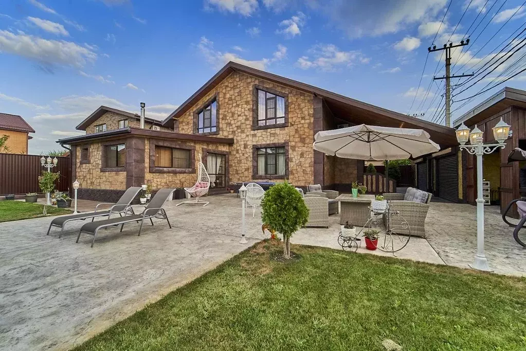 Дом в Краснодарский край, Краснодар Раздольная ул., 22 (203 м) - Фото 2