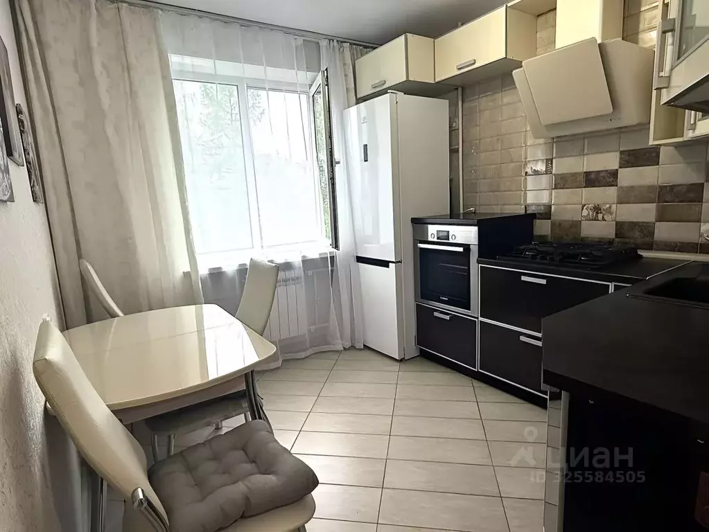 2-к кв. Тульская область, Тула Приупская ул., 11А (52.0 м) - Фото 1