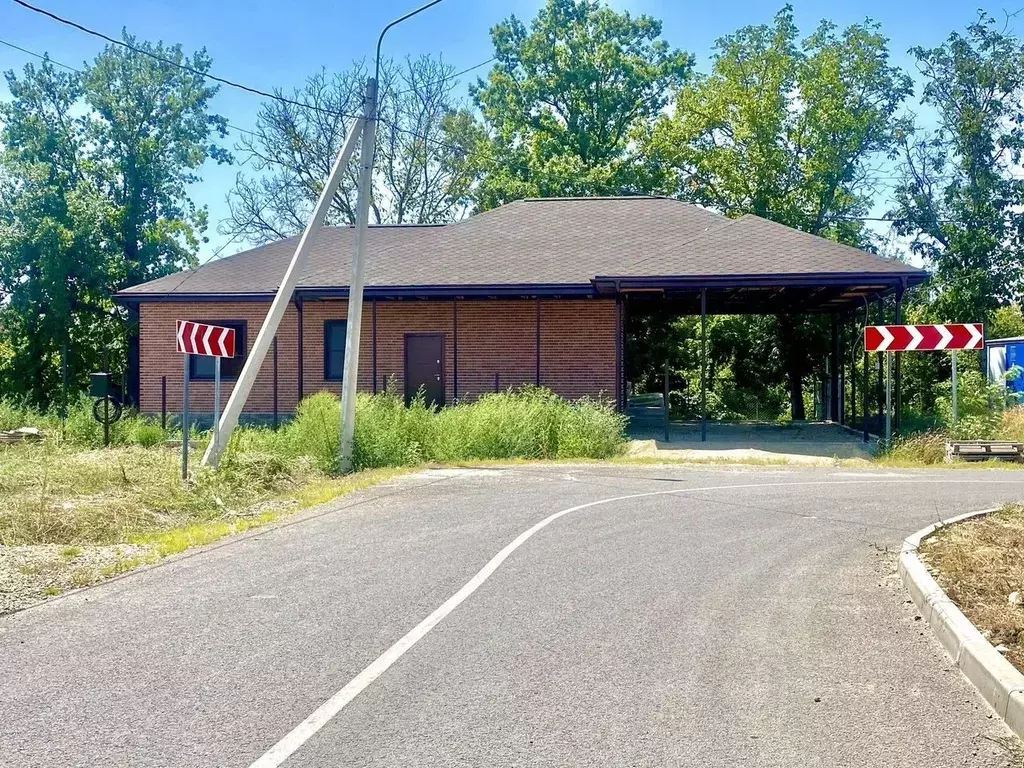 Дом в Краснодарский край, Курганинск Пионерская ул., 96 (95 м) - Фото 1