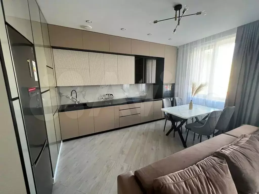 3-к. квартира, 76 м, 8/22 эт. - Фото 1