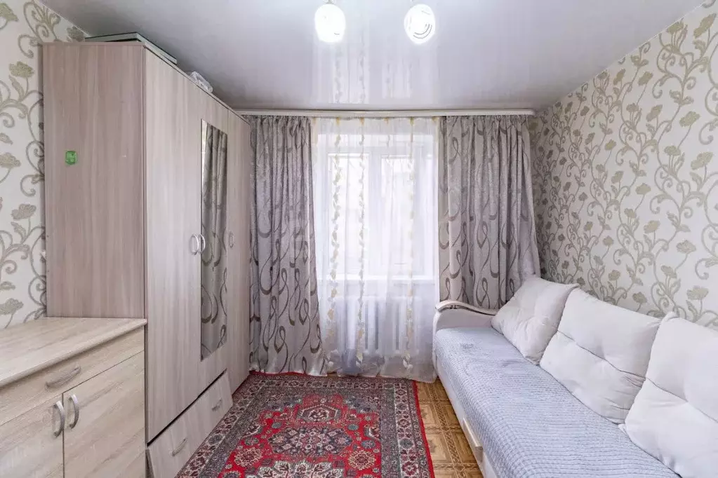 2-к кв. Тюменская область, Тюмень ул. Республики, 248 (35.5 м) - Фото 0