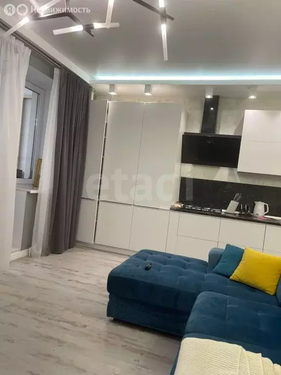 Квартира-студия: Набережные Челны, Портовая улица, 59 (55.3 м) - Фото 2