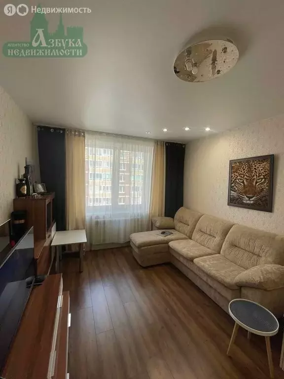 2-комнатная квартира: Смоленск, улица Гарабурды, 5 (60 м) - Фото 1