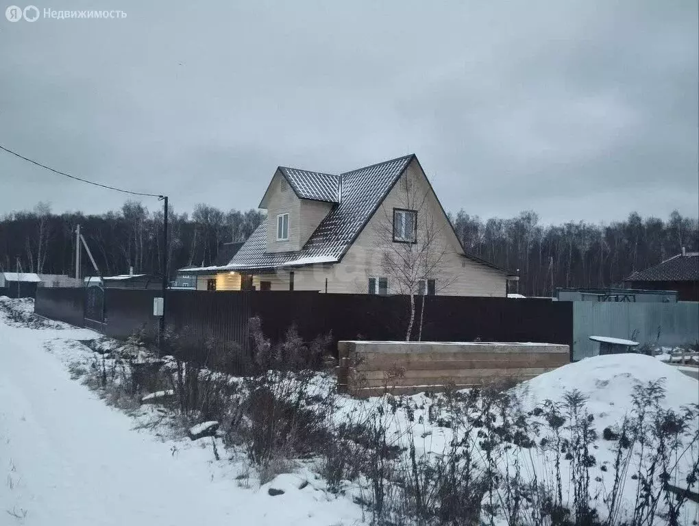 Дом в Московская область, городской округ Домодедово, деревня ... - Фото 1