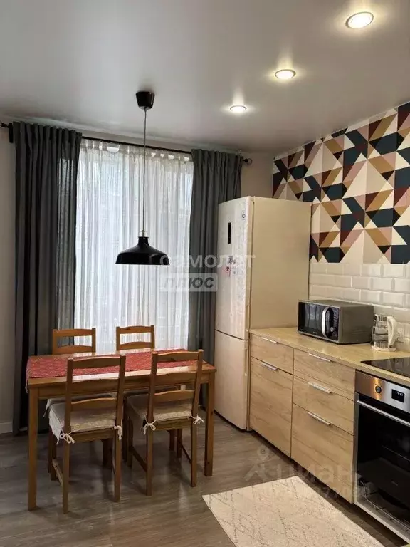 2-к кв. Москва пос. Коммунарка, ул. Бачуринская, 13 (49.0 м) - Фото 1