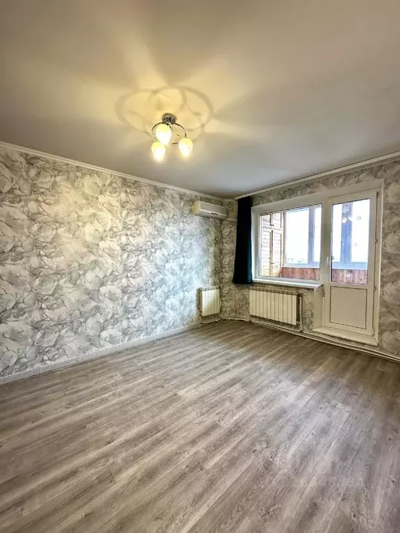 1-к кв. Белгородская область, Белгород ул. Есенина, 38 (33.8 м) - Фото 1