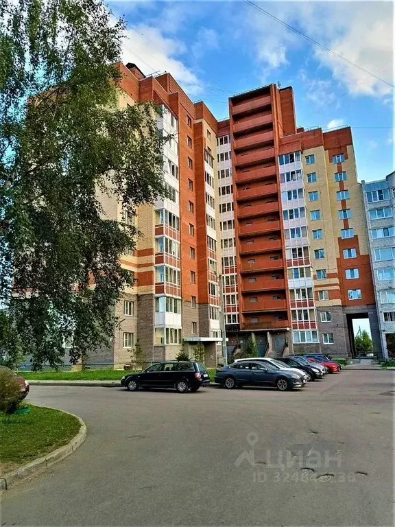 3-к кв. Ленинградская область, Гатчина ул. Авиатриссы Зверевой, 19/8 ... - Фото 1