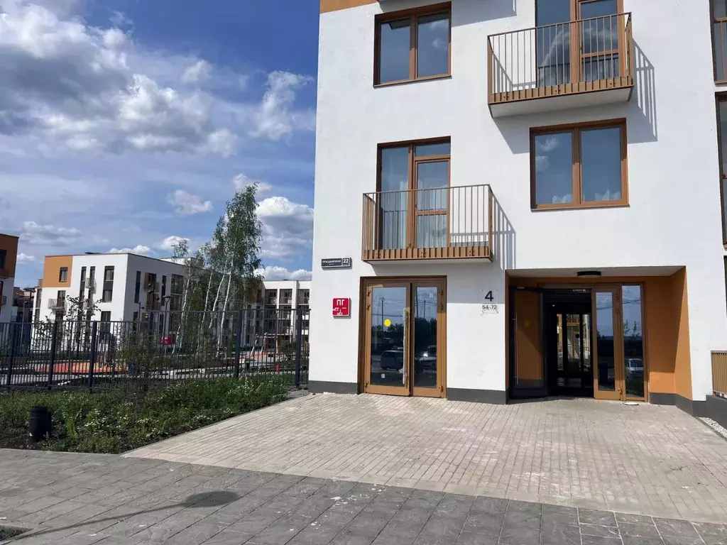 Помещение свободного назначения в Свердловская область, Екатеринбург ... - Фото 0