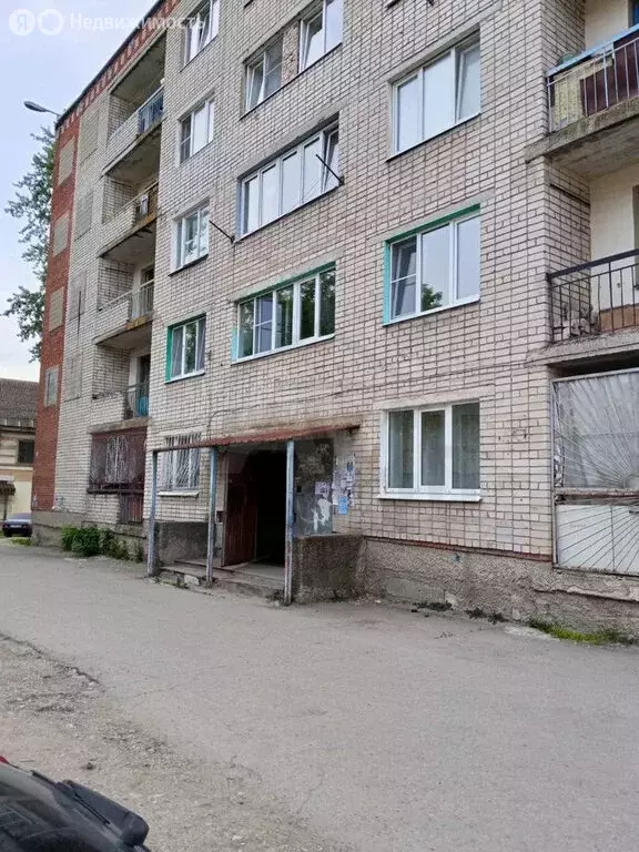 1к в 4-комнатной квартире (13 м) - Фото 0