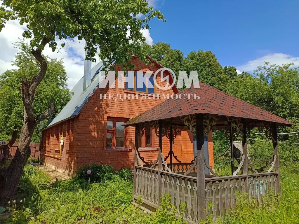 Дом в Москва пос. Красное, ул. Октябрьская, 16А (100 м) - Фото 1