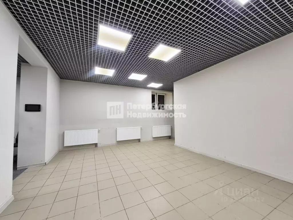 Помещение свободного назначения в Санкт-Петербург Лиственная ул., 18к1 ... - Фото 1