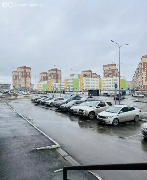 2-комнатная квартира: Тюмень, Линейная улица, 11 (66 м) - Фото 1