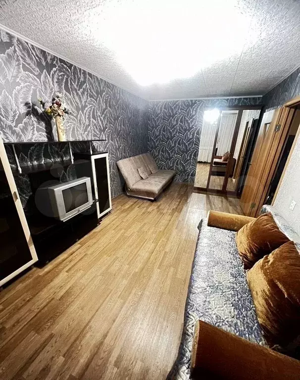 2-к. квартира, 60 м, 3/9 эт. - Фото 1