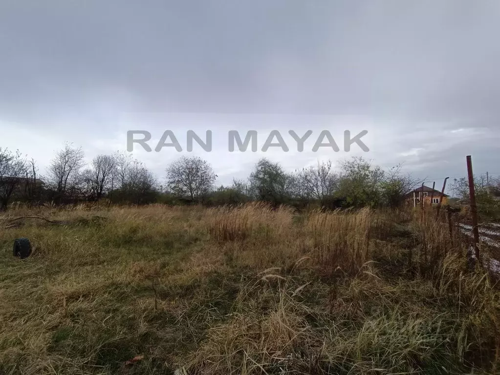 Участок в Адыгея, Майкоп Коммунальник-2 ДНТ, ул. Виноградная (5.92 ... - Фото 0