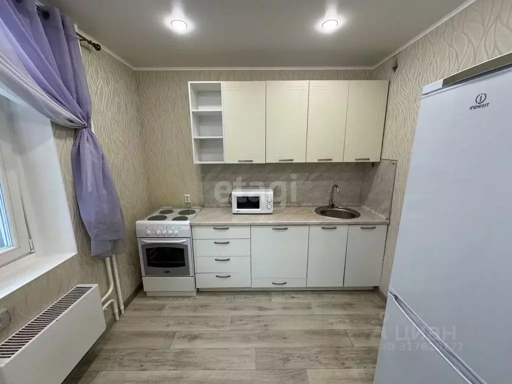 1-к кв. Тюменская область, Тюмень ул. Николая Никитина, 4к1 (40.0 м) - Фото 0